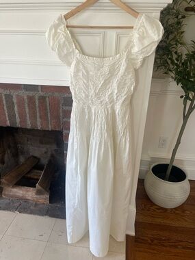 Dôen Katharine dress small euc White Puff Sleeve Maxi Dress